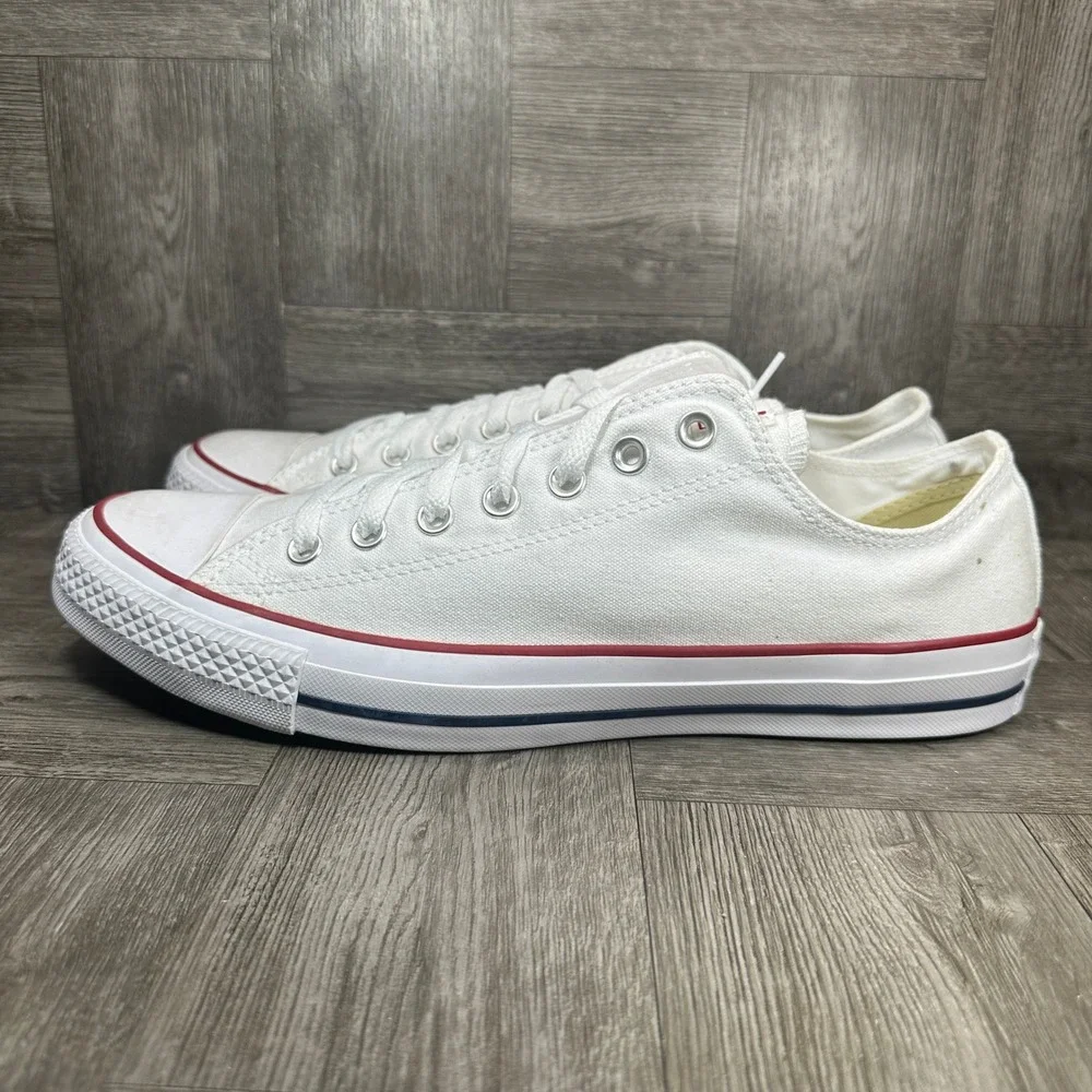 Converse Chuck Taylor All Star Mens 11.5 White Canvas Low Top Sneakers NEW - Picture 2 of 8